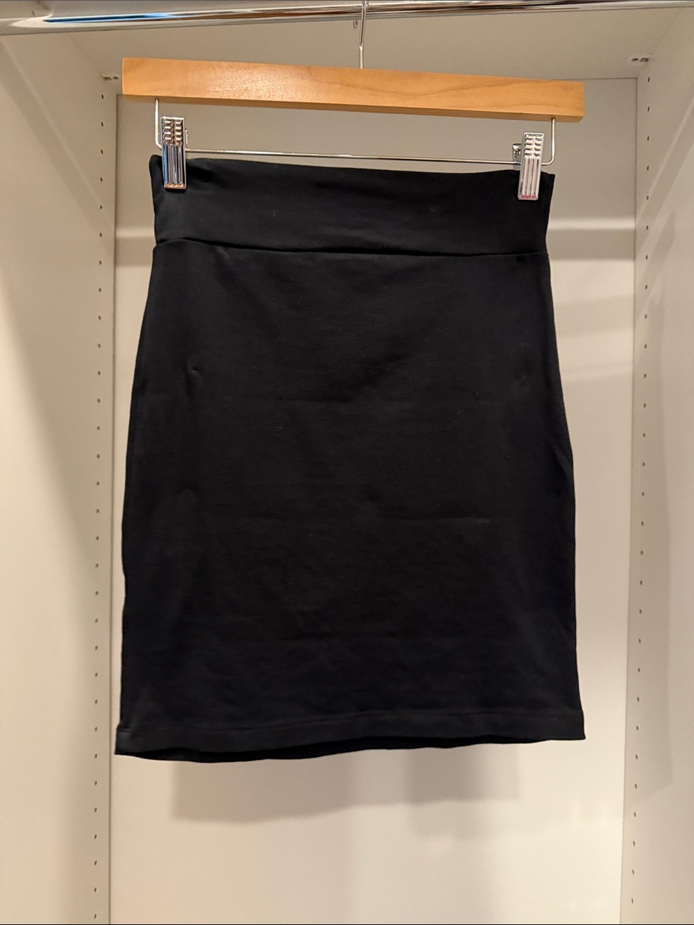 Kookai Classic Black Women's Pencil Skirt - Sleek Everyday Style